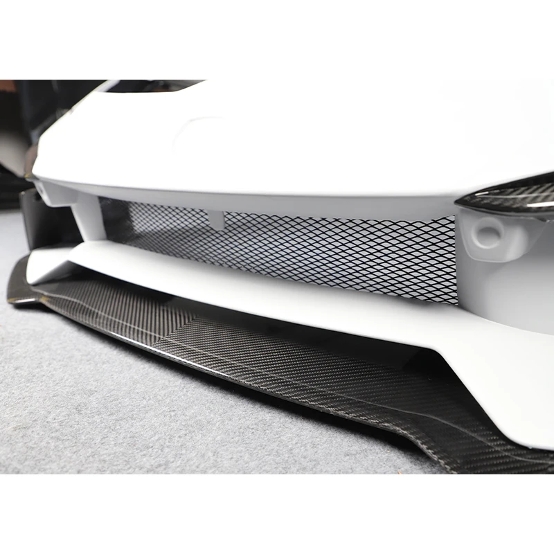 Customized Automotive Body Modification KitCar Upgrade Carbon Fiber Front Bumper With Fog Light Bolt-On New Condition Fit For 20