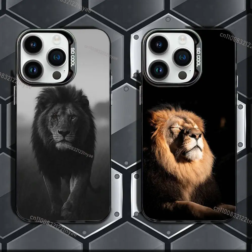 

Hot Cool Lion Pattern Phone Case For iPhone 17,16,15,14,13,12,11 Pro Max Plus E Mini Colorful Gradient Soft TPU Back Cover