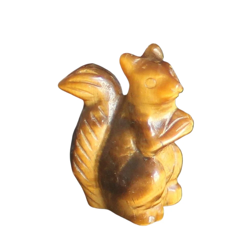 Mini Hand carved crystal gemstone squirrel figurine animal carving statue home decor 30mm