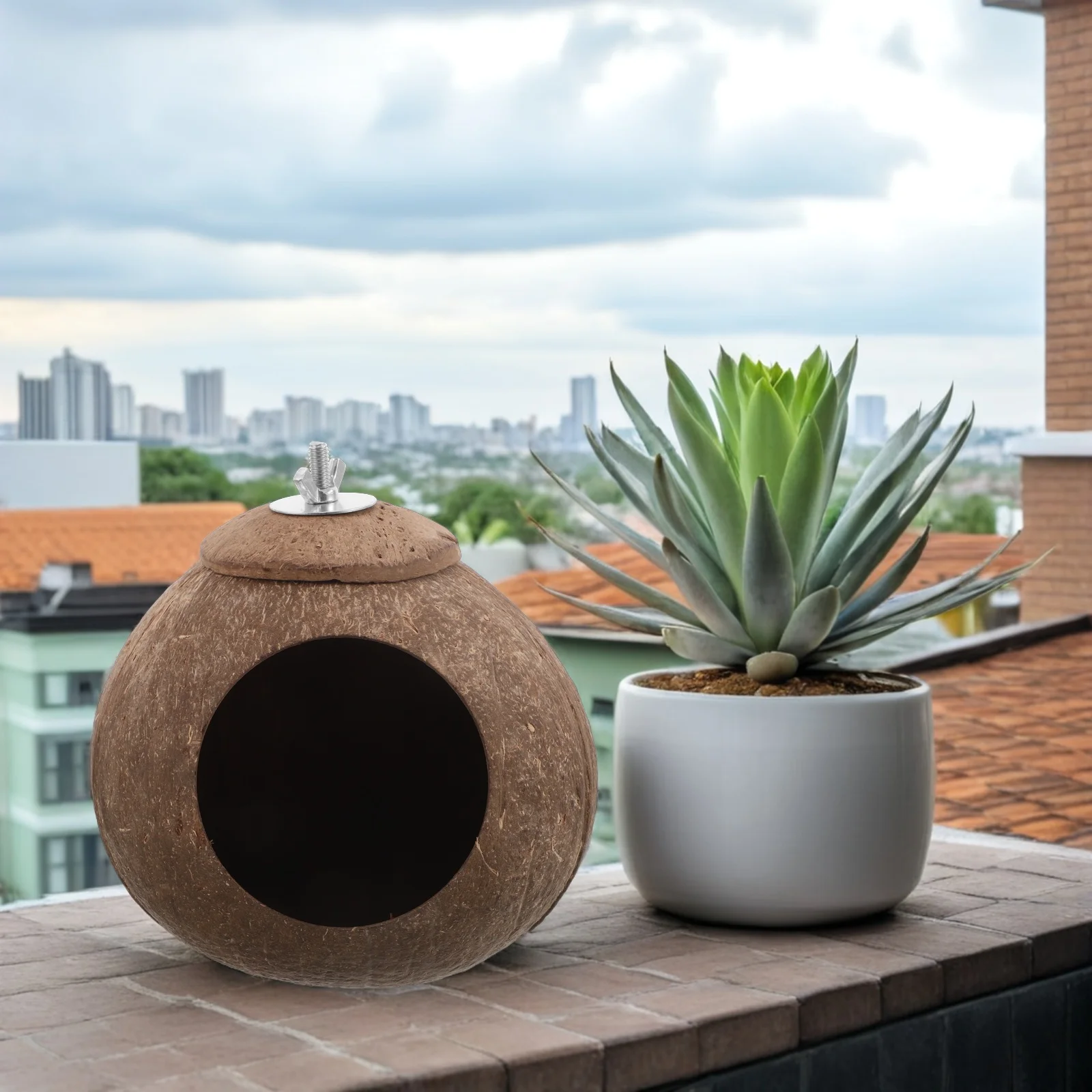 

Natural Coconut Shell Bird Nest for Parrots Large Durable Rustic Hanging Birdhouse for Lovebirds Parakeets Cozy Nesting Box