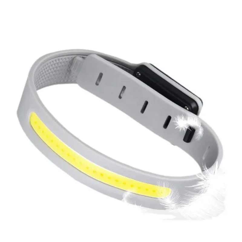 New Cob Night Sports Lighting Arm Night lampeggiante Light Outdoor Riding Light Strong Light USB Charging Run Light