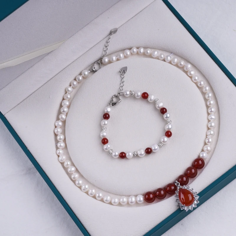 Real Necklace And Bracelet , Mother-Of-Pearl , Chrysoprase Pendant Jewelry Set, String Chain