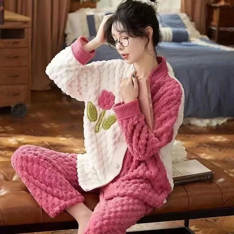 

thick coral velvet sweet lovely home suit set long sleeve loose color matching autumn Winter pajama women Can be worn outside