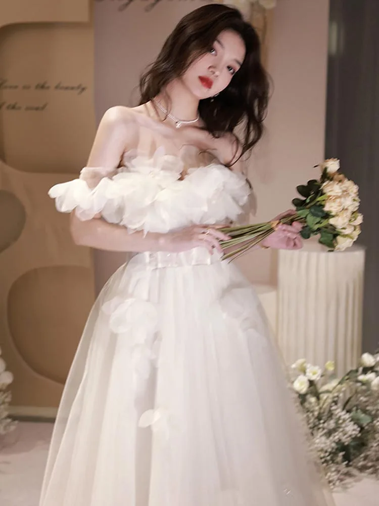 

White Quinceanera Dresses 2023 Romantic Appliques Off Shoulder Princess Dress Elegant A-Line Birthday Part
