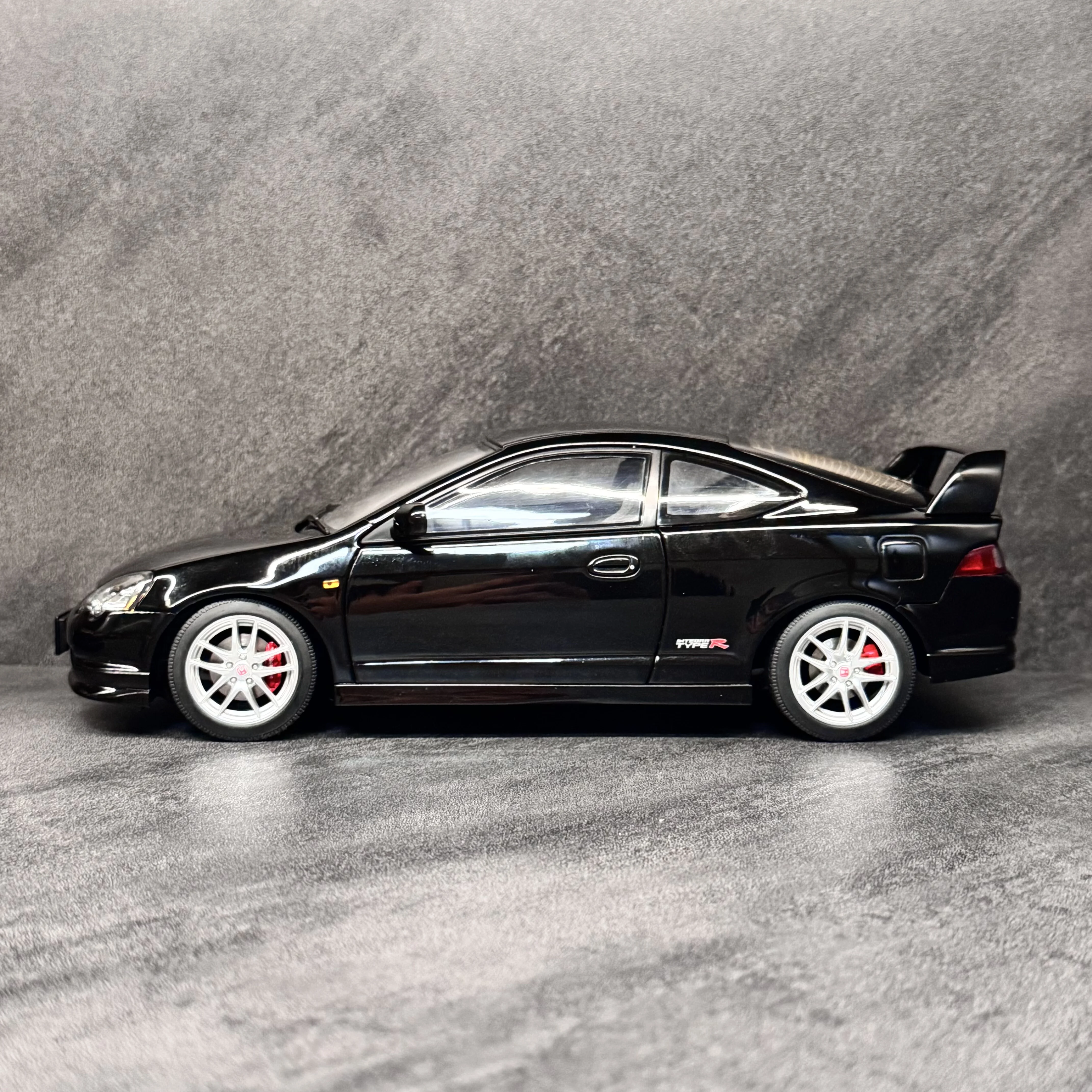 Autoart 1:18 Integra DC5 Type R Black JDM Simulation Limited Edition All Open Alloy Metal Static Car Model Toy Gift