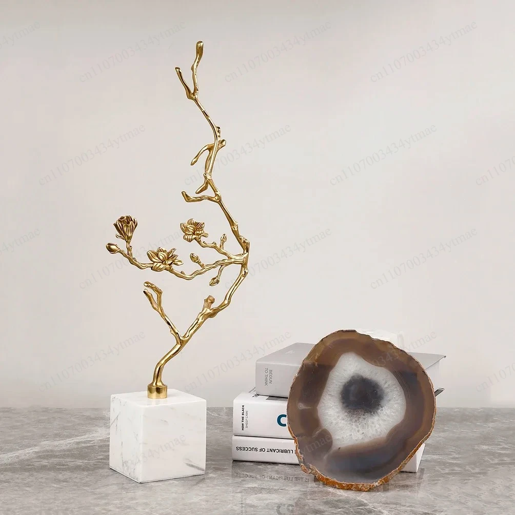 Natural Agate Stone Ornament Handcrafted Tabletop Decor Modern Home Furnishing