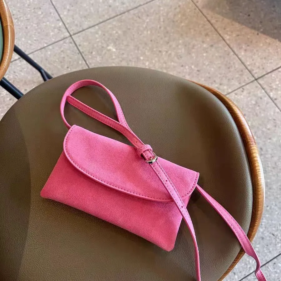 

Сплошной цвет телефона, новинка 2026, высококачественная текстурированная замшевая сумка на плечо, модная женская мини-маленькая квадратная сумка через плечо