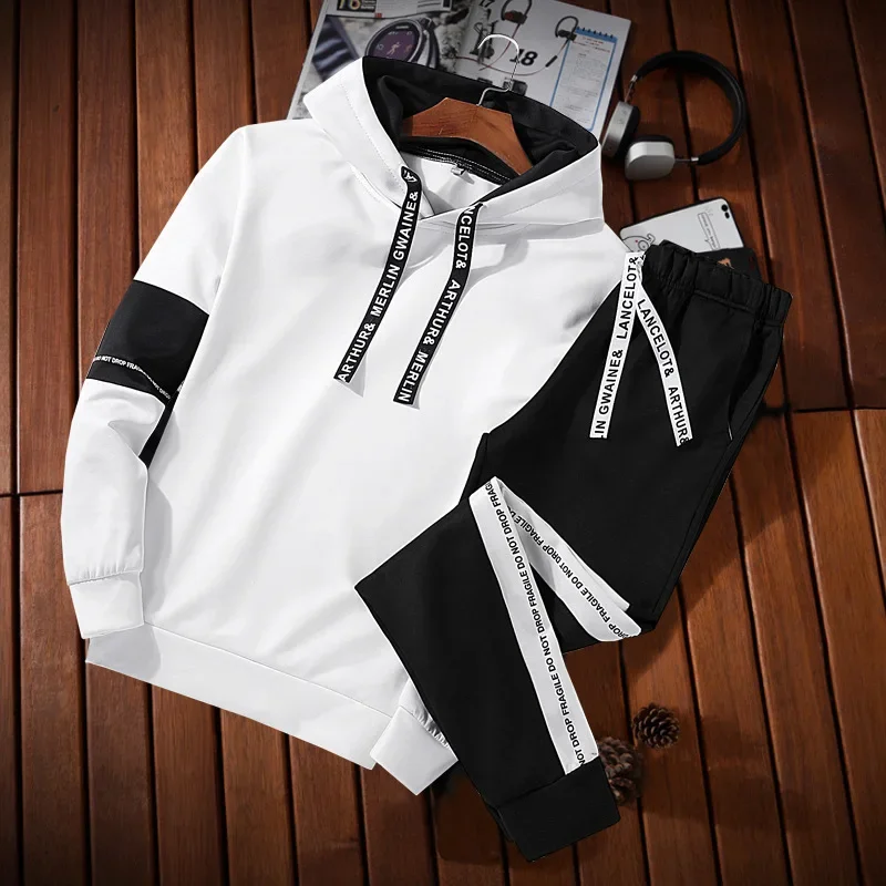 New Arrival Men's Sets Autumn Long Sleeved Mens Tracksuit Sports Hooded Jacket Middle School Students Men's Clothing