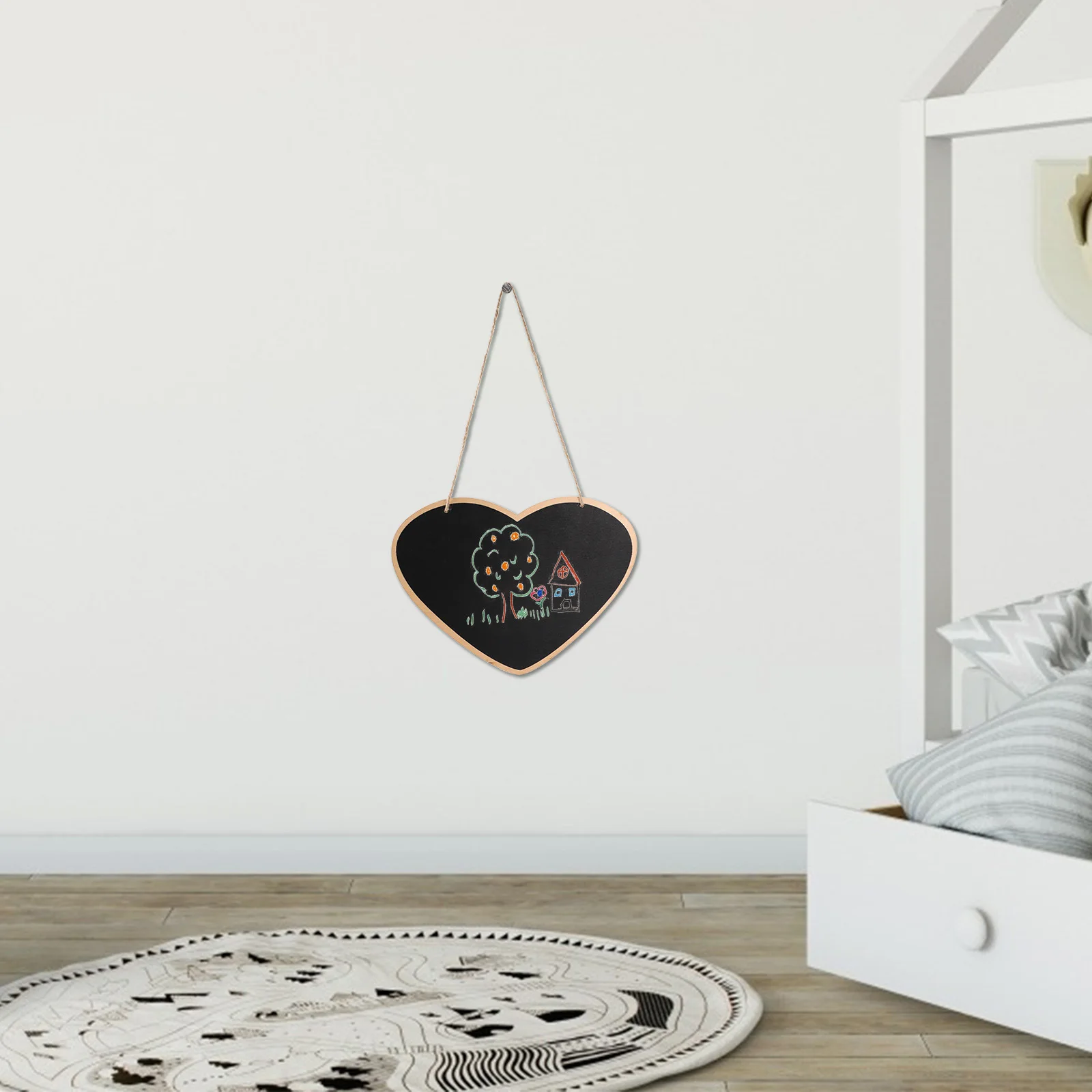 علامة سبورة خشبية مزدوجة الجوانب معلقة على شكل سبورة لعيد الميلاد وأعياد الميلاد والهالوين هدية صغيرة