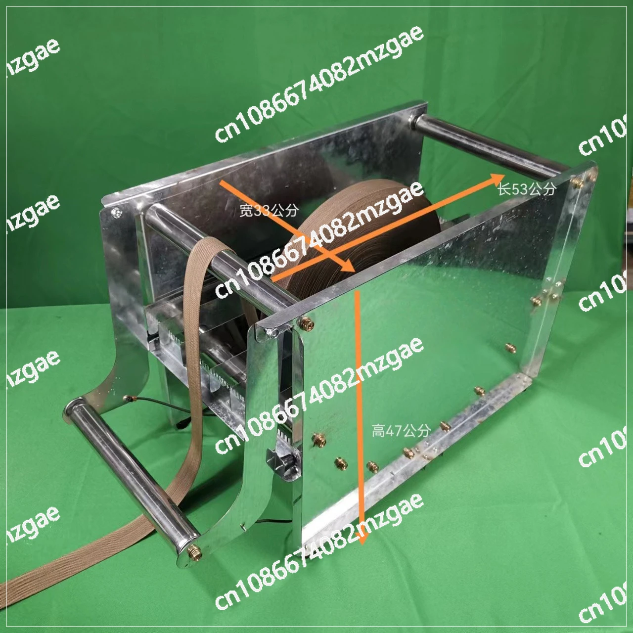 Feeder built-in bearing width adjustable, automatic feeding box webbing machine, webbing discharge box