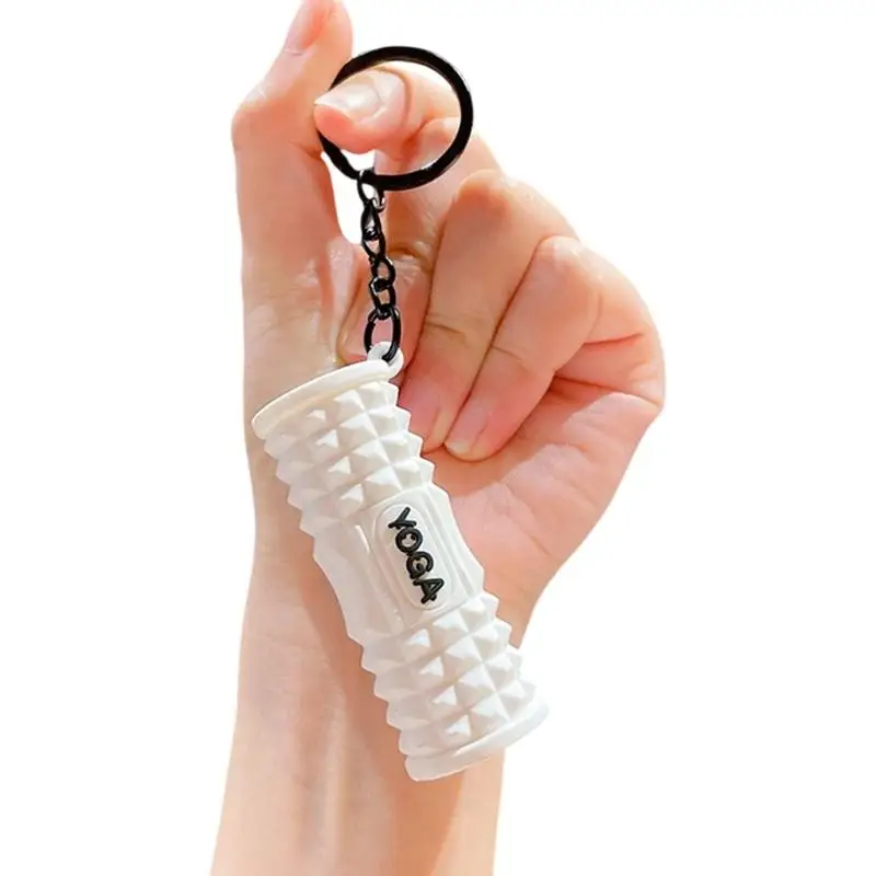A52E Mini-Yoga-Schaumstoffroller-Schlüsselanhänger für Fitnessstudio-Enthusiasten und Yoga-Liebhaber. Robustes aus PVC-Material – Detail 3