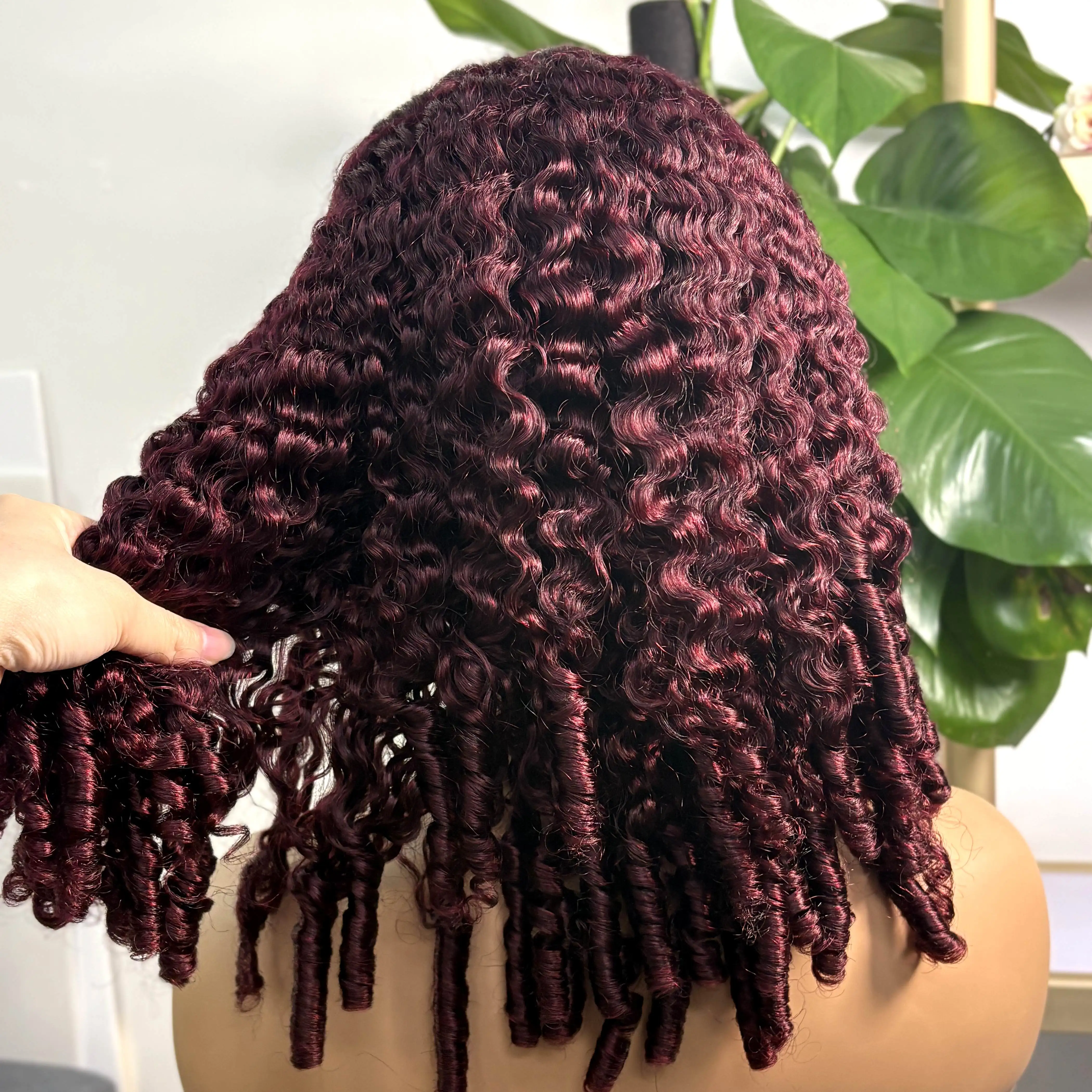 350% 5x5 Glueless Dark Ombre Birmees Spiral Krullend Haarwerk met Kant Sluiting, Boeiende Krullen Haarwerk voor Vrouwen, Voorgeplukt Remy Haar