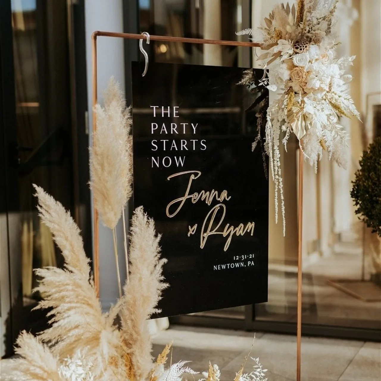 Custom Black Acrylic Wedding Welcome Sign with 3D Gold Mirror Names - Ceremony Focal Point, Wedding Entrance Welcome Sign