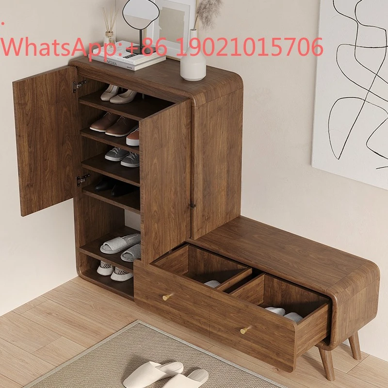 CL  shoe cabinet is integrated with a seated corner shoe changing stool outside the door of the household
