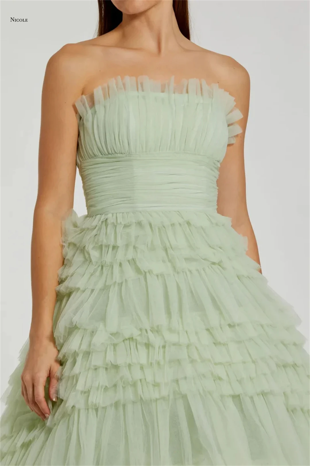 Nicole Eleganckie Sukienki na Bal Maturalny Luksusowa Suknia Wieczorowa 2025 Linia A Bez Ramiączek Eleganckie Sukienki Damskie na Specjalne Okazje Szyte na Miarę