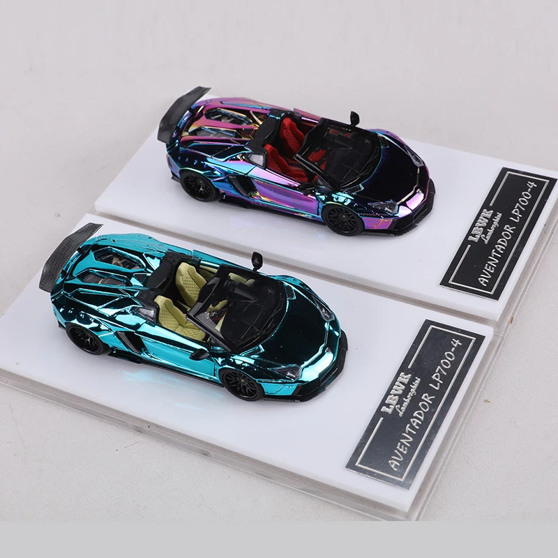 RM 1:64 LBWK Aventador lp700-4 Convertible Car Alloy Model Car Can Open The door And Engine Hood