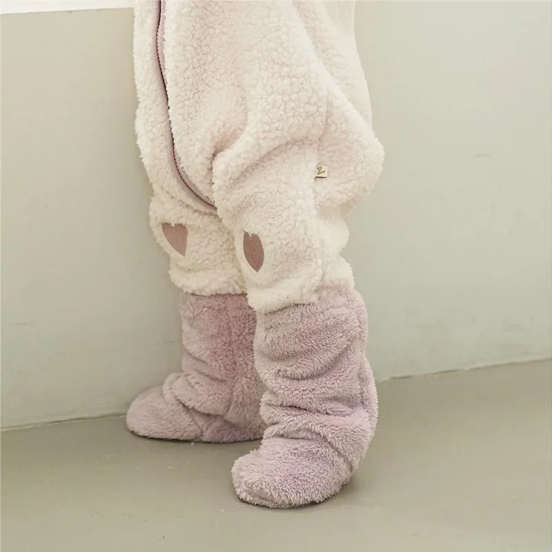 Plüsch-Babysocken für Jungen und Mädchen, warme Winter-Korallenfleece-Socken, Schuhe, Bodensocken, Babykleidung, Accessoires, Mutter und Kinder – Detail 10