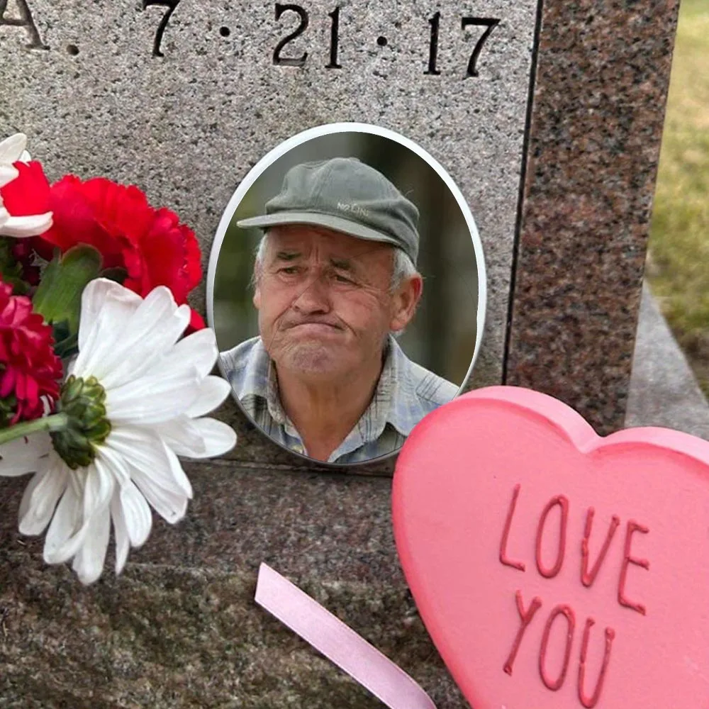 2D Flat Not 3D 1pc Custom Photo Memorial Headstone Tile Contemporary Style Durable Outdoor Plaqu Memorial Day gift. - view 3