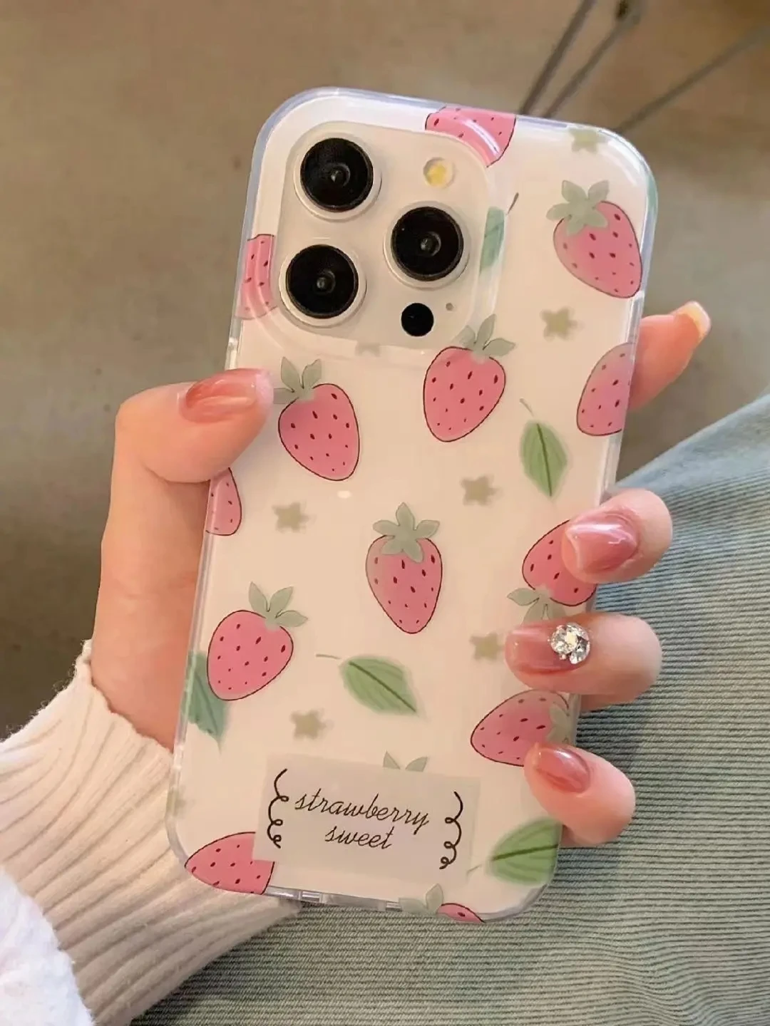 フルスクリーン可愛いイチゴ高級スマホケース iPhone 16 15 14 13 12 11 PRO MAX 14 15 16 PLUS Y2K 耐衝撃スマホケース