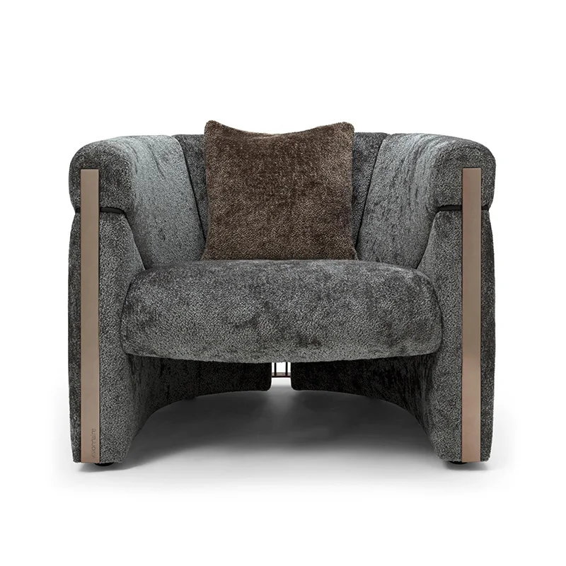 *Luxury Modern Chair - High - End Designer Lounge Sculptura Green Velvet with Metal Details Ideal for Contemporary Club