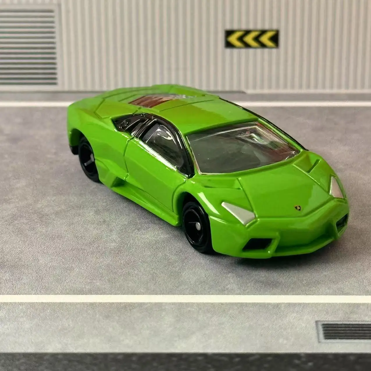 Tomica AO-08 Versión Asia Lamborghini Reventon TAKARA TOMY, modelo de coche en miniatura de aleación de metal fundido a presión, juguete coleccionable para niños