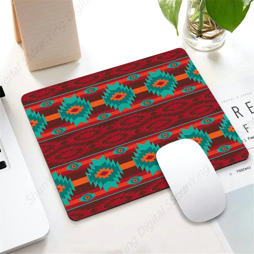 แผ่นรองเมาส์คอมพิวเตอร์ Southwest Navajo รูปแบบ Retro สไตล์ลึกสีแดงสีเขียวออกแบบยางกันลื่น Gaming Mouse Pad 25*30 ซม