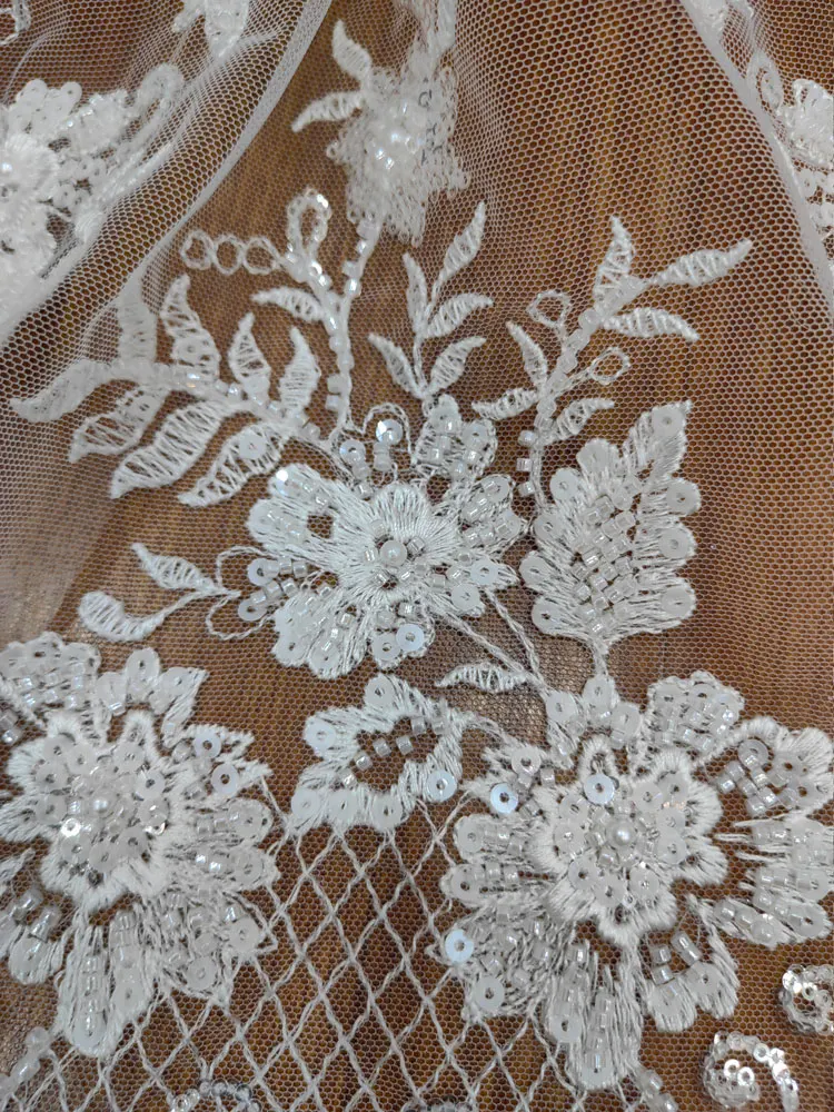 ثوب الزفاف جودة عالية كامل مطرز الترتر والتطريز الدانتيل نسيج الزفاف لفساتين الموضة المدرج المواد