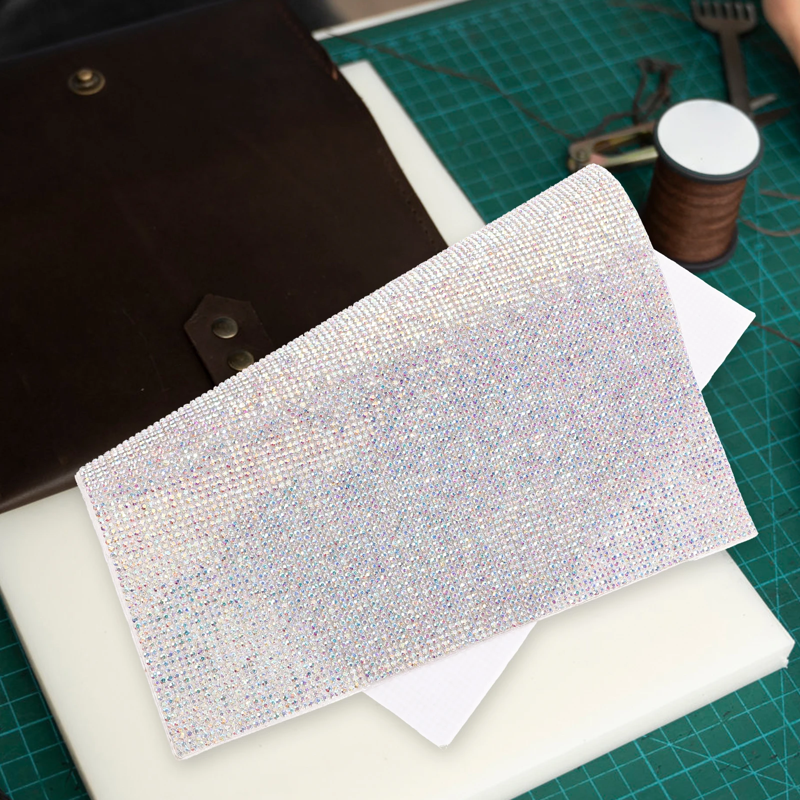 

Rhinestone for Wrapping Rubber Net Apparel Self Adhesive Rhinestones Strips Ribbon Applique Ribbons
