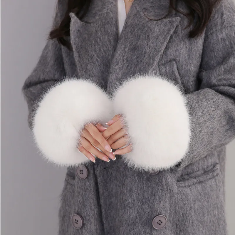 Women's Faux Fur Cuffs Thickened And Warm Wrist Warmer Furry Fu Cuffs Wristbands Winter Warm Wrist Sleeves for coat jacket