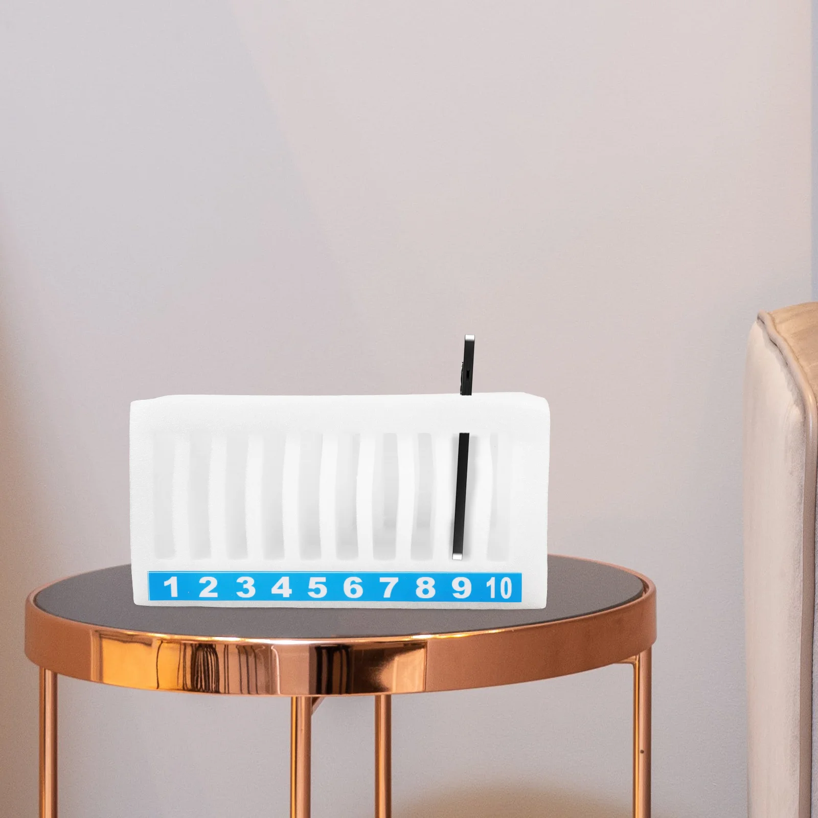 

Multi-Section Phone Storage Box Desktop Organizer Material Space-Saving Classroom Storage Holder For Phones