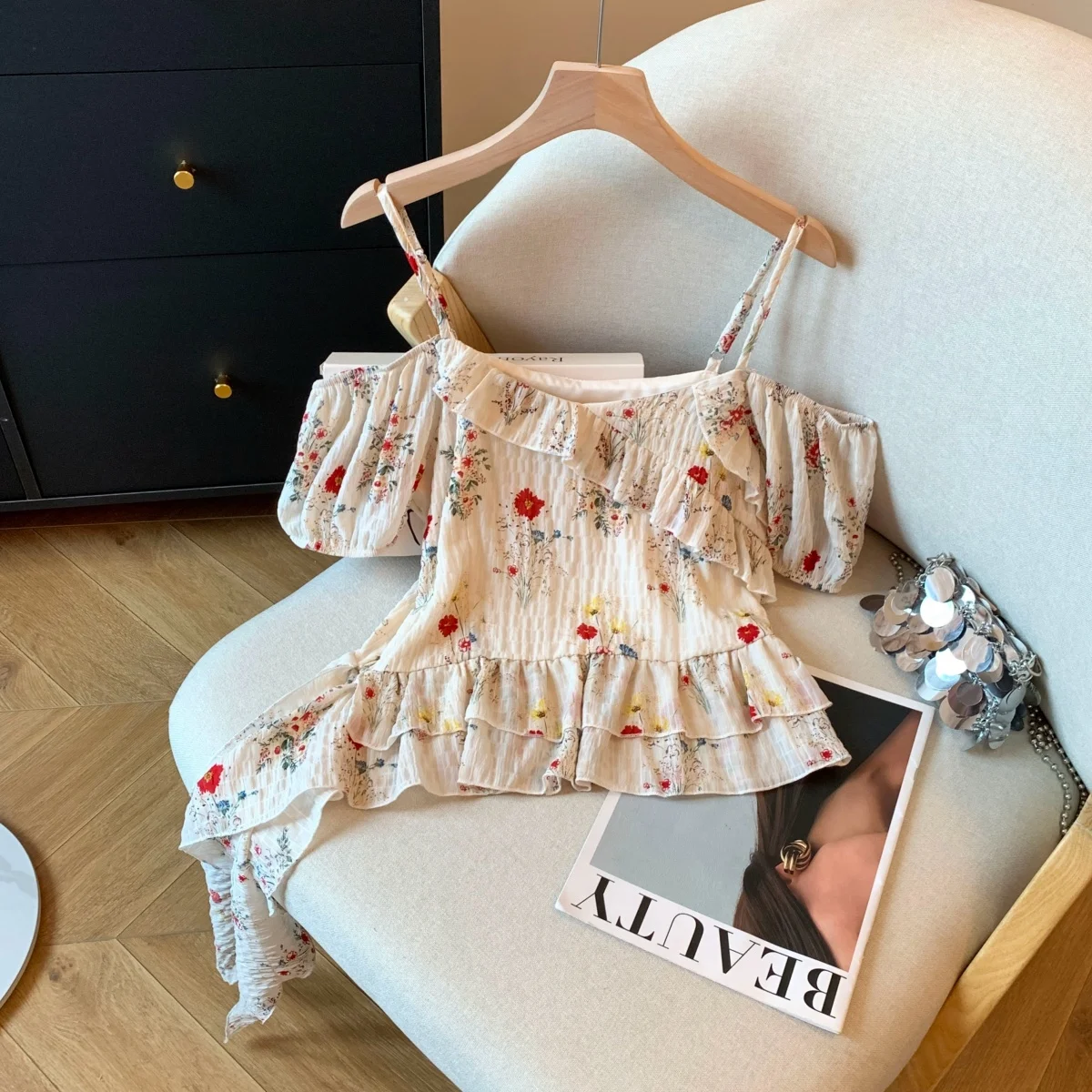 

Корейская дизайнерская сенсация: женская летняя рубашка с коротким рукавом, элегантный универсальный топ премиум-класса, стройнящий силуэт, нежный стиль