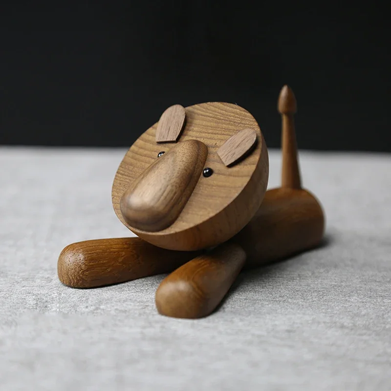 

Home Decor Small furniture wooden ornaments Scandinavian lion crafts large tail wooden small squirrel crafts gifts wooden gifts