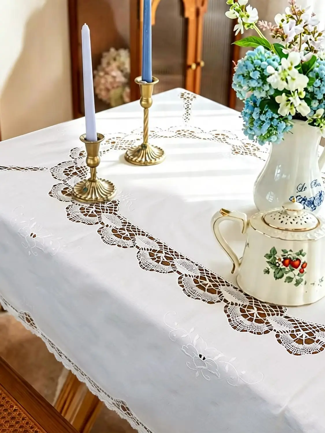 Vintage Baumwoll-Leinen Tischdecke mit Handgemachter Häkelspitze Elegante Bestickte Cutwork-Tischdecke Dekoration für Esszimmer Hochzeit – Detail 1