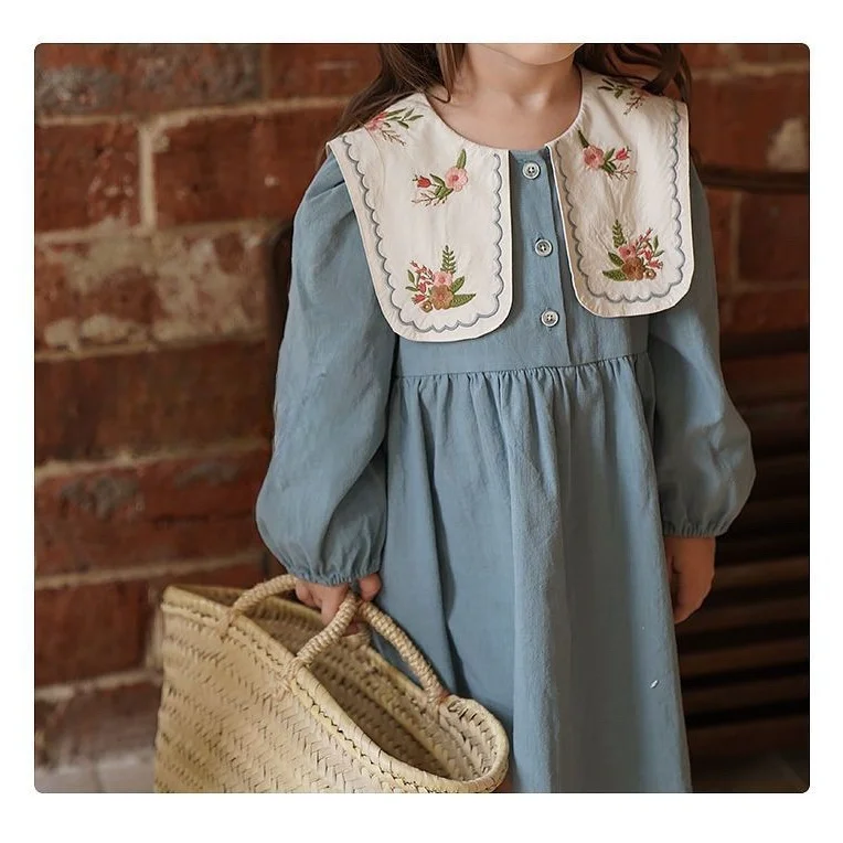 2025 Spring and Autumn Girls Embroidered Dress Medium Children's French Lapel Embroidered Cute Fashion Princess Dress