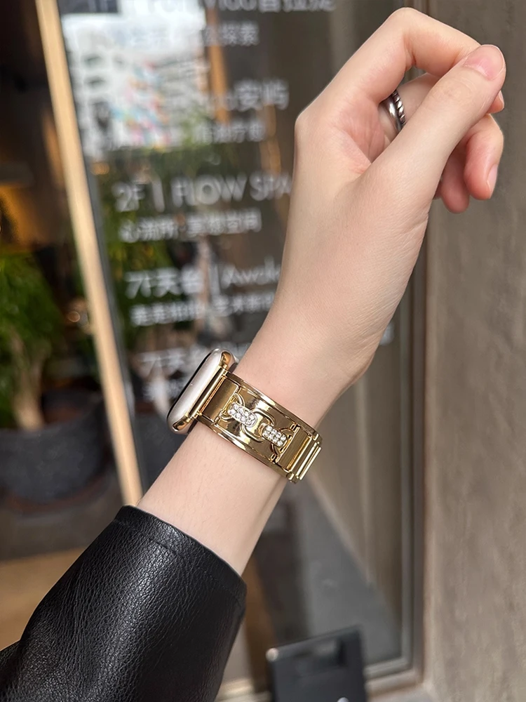 Glossy Metal Band For Apple Watch Ultra 10 9 8 7 6 5 4 Woman Diamond Bracelet Strap For iWatch 38 40mm 41mm 42mm 45mm 46mm 49mm