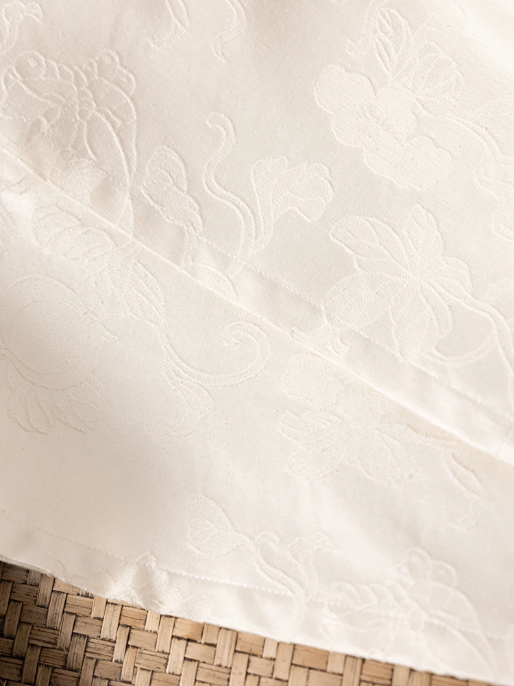 Women's Early Autumn New White Background Lantern Fruit 100% Natural Mulberry Silk Casual Straight Leg Pants