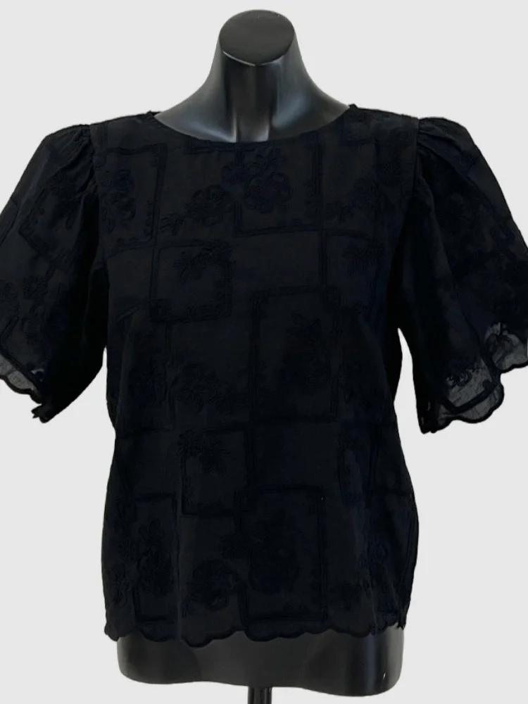 

Retro Ele Embroidered Floral ort Sve irt Women's Summer New Sle Semi-Transparent Versatile Chic Top