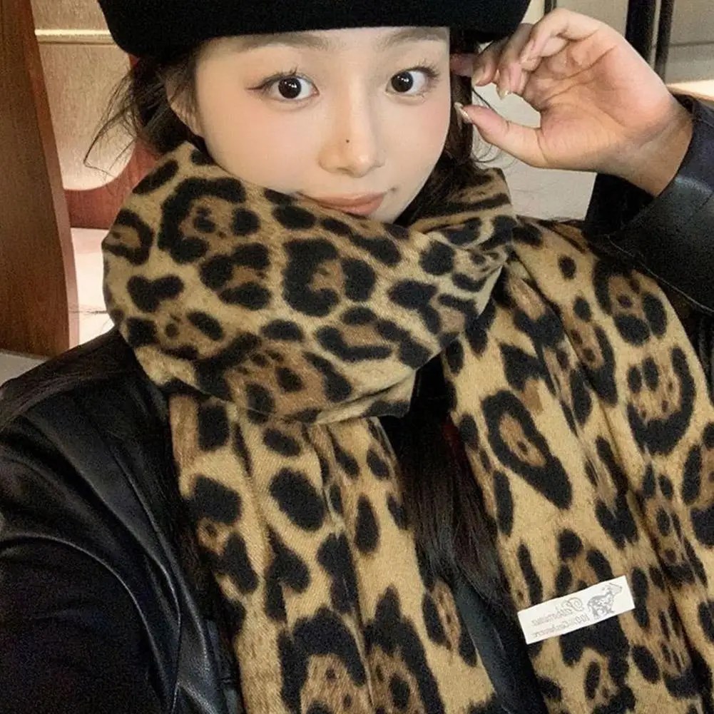 Leopard Scarf Imitation Cashmere Neckerchief For Women Winter Top Selling Scarf Neck Cover Outdoor Windproof Neckerchief