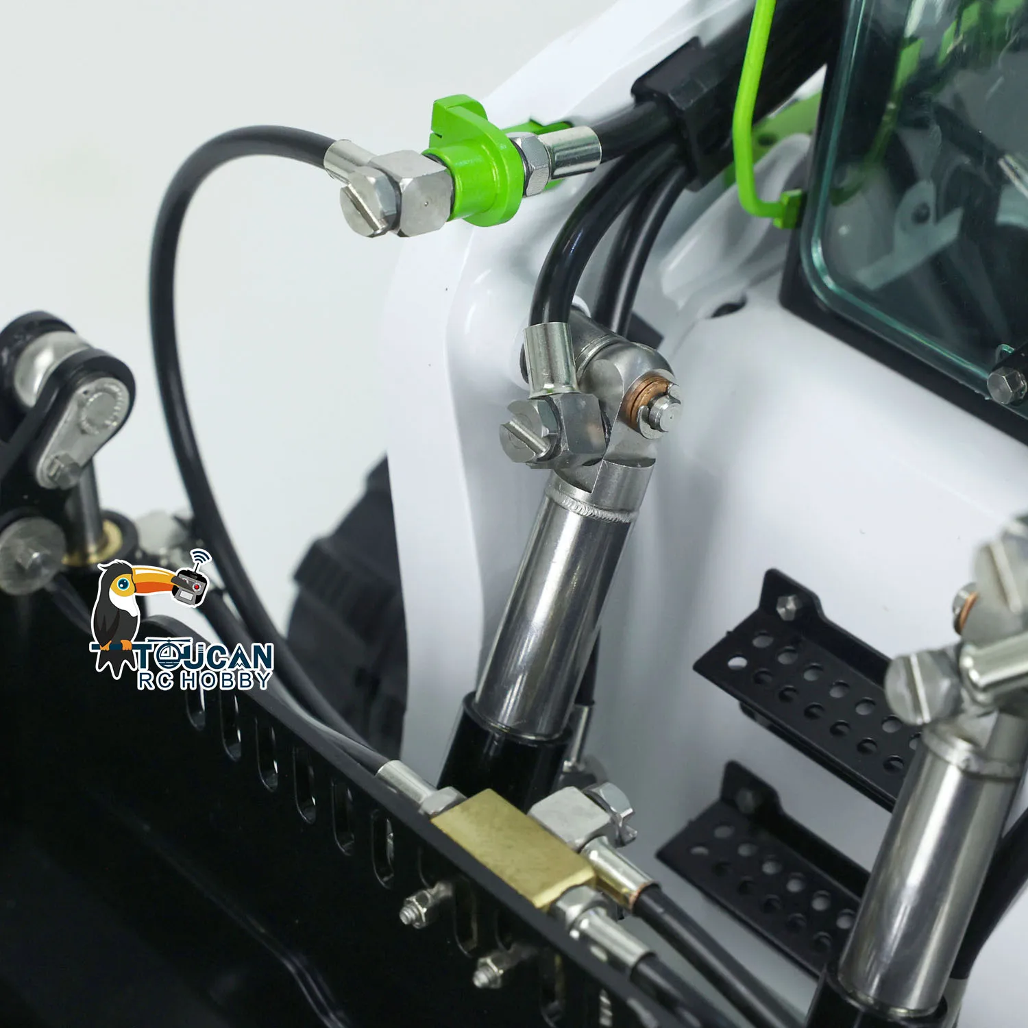 

Aoue Lt5 LESU 1/14 Scale RTR RC Hydraulic Loader Skid-Steer Radio Controlled Tracked Car Model with Light Sound Toys THZH1353