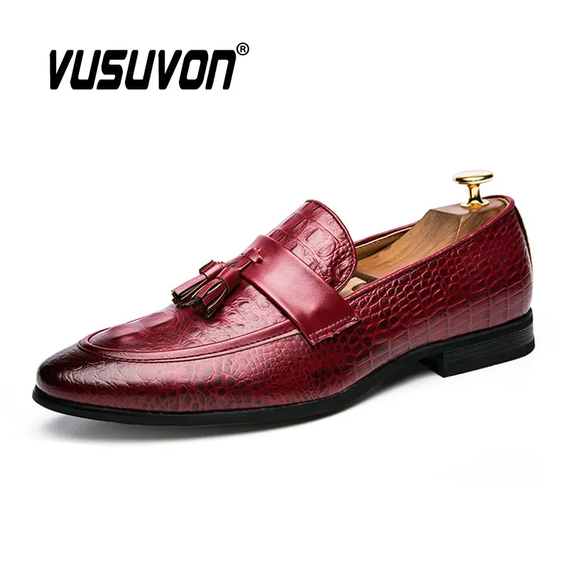 Men's Fashion Casual Wave Cow Split Leather Tessel Loafers Business Moccasins Black Shoes 38-47 Size Luxury Brand Designer