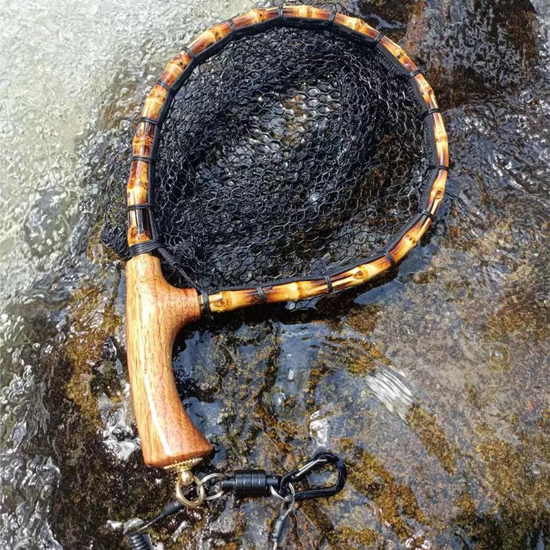 

Подсак для ловли нахлыстом с деревянной ручкой, деревянной рамой, мягкой резиновой сеткой, водонепроницаемыми нейлоновыми сетками с магнитным высвобождением