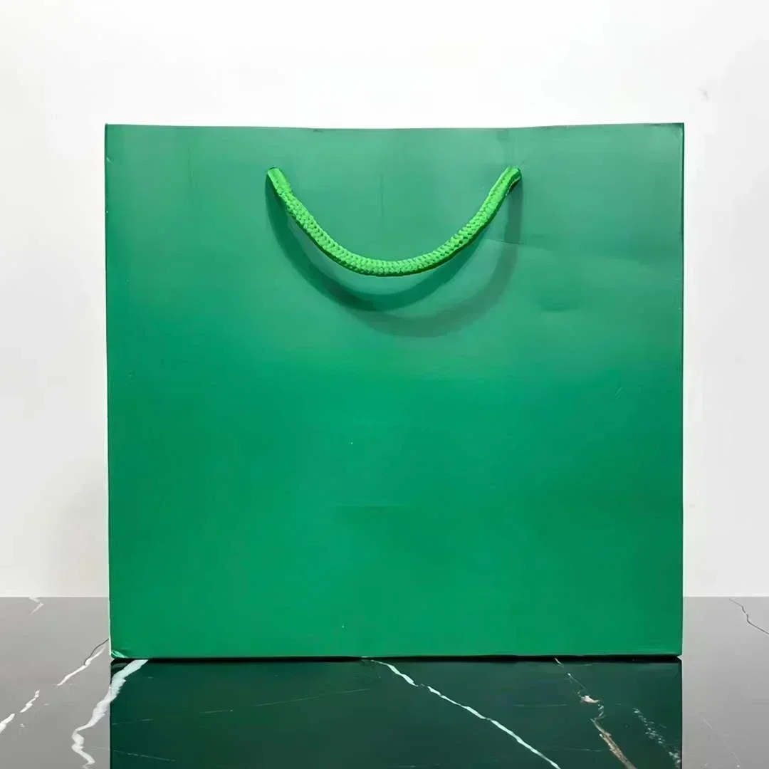 NEW 2025 Skin Care Set Eye Cream/Face Cream/Essence Water /Mask/Cleanser Moisturize    mz001