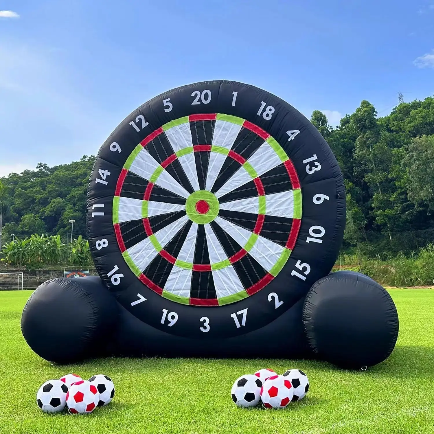 Commercial Outdoor Iatable Giant Darts With Soccer Ball Support Frame For Kick Dartboard Sport Game