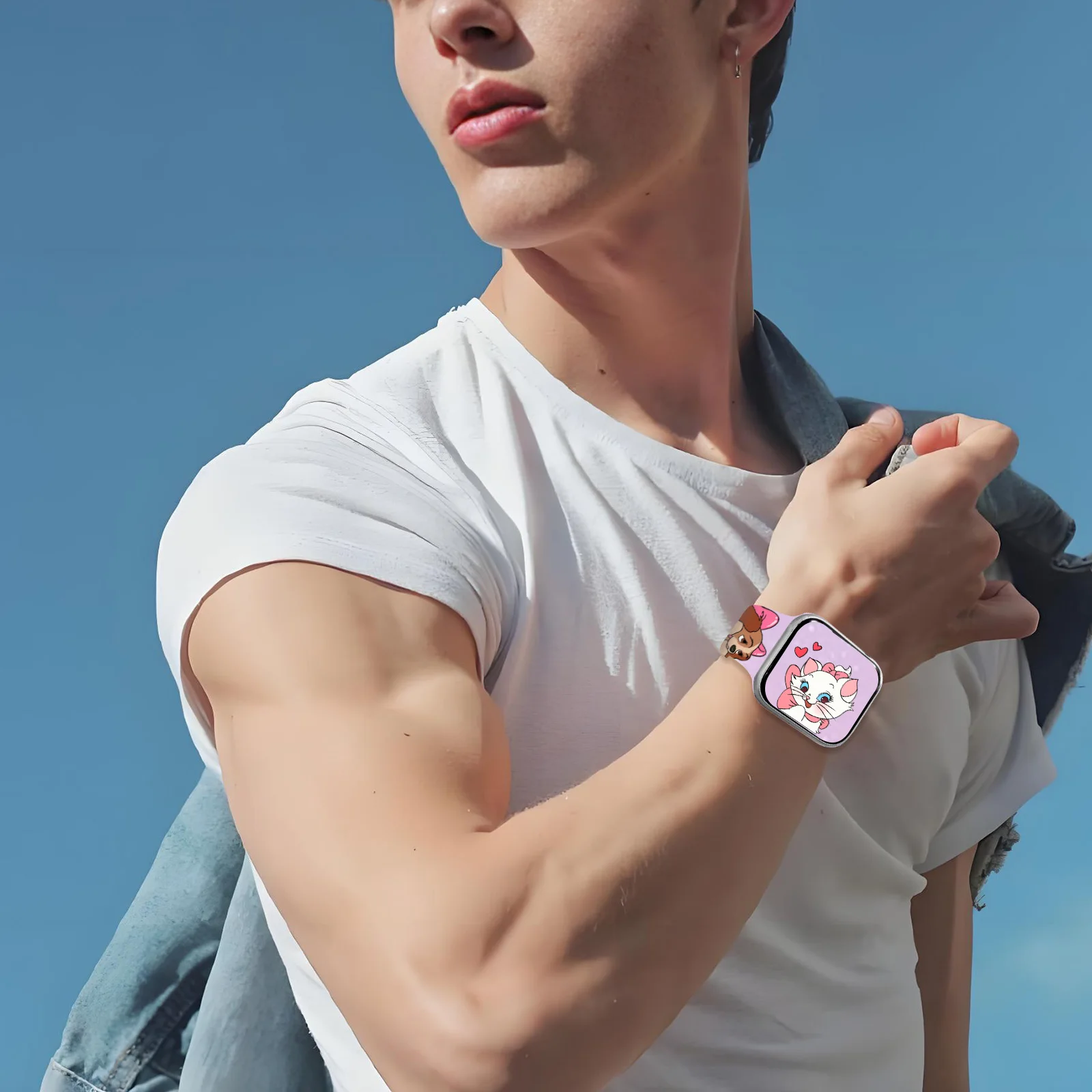 MINISO حزام مطبوع ملون لطيف لساعة أبل 11 10 9 سوار سيليكون قابل للاستبدال لساعة iWatch 46/44/42/41 مللي متر