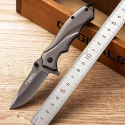 Outdoor multifunctional small folding knife