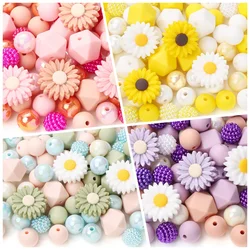 70Pcs Little Daisy Silicone Bead Set Flower Beads Multi-Shape Focal Beads Diy Supplies for Pens Lanyard Keychain Bracelet Making