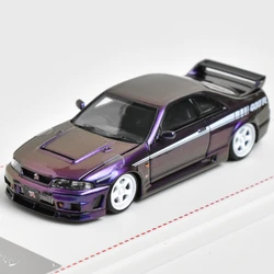 Focal Horizon FH 1:64 GTR R33 400R Changing Purple Diecast Model Car