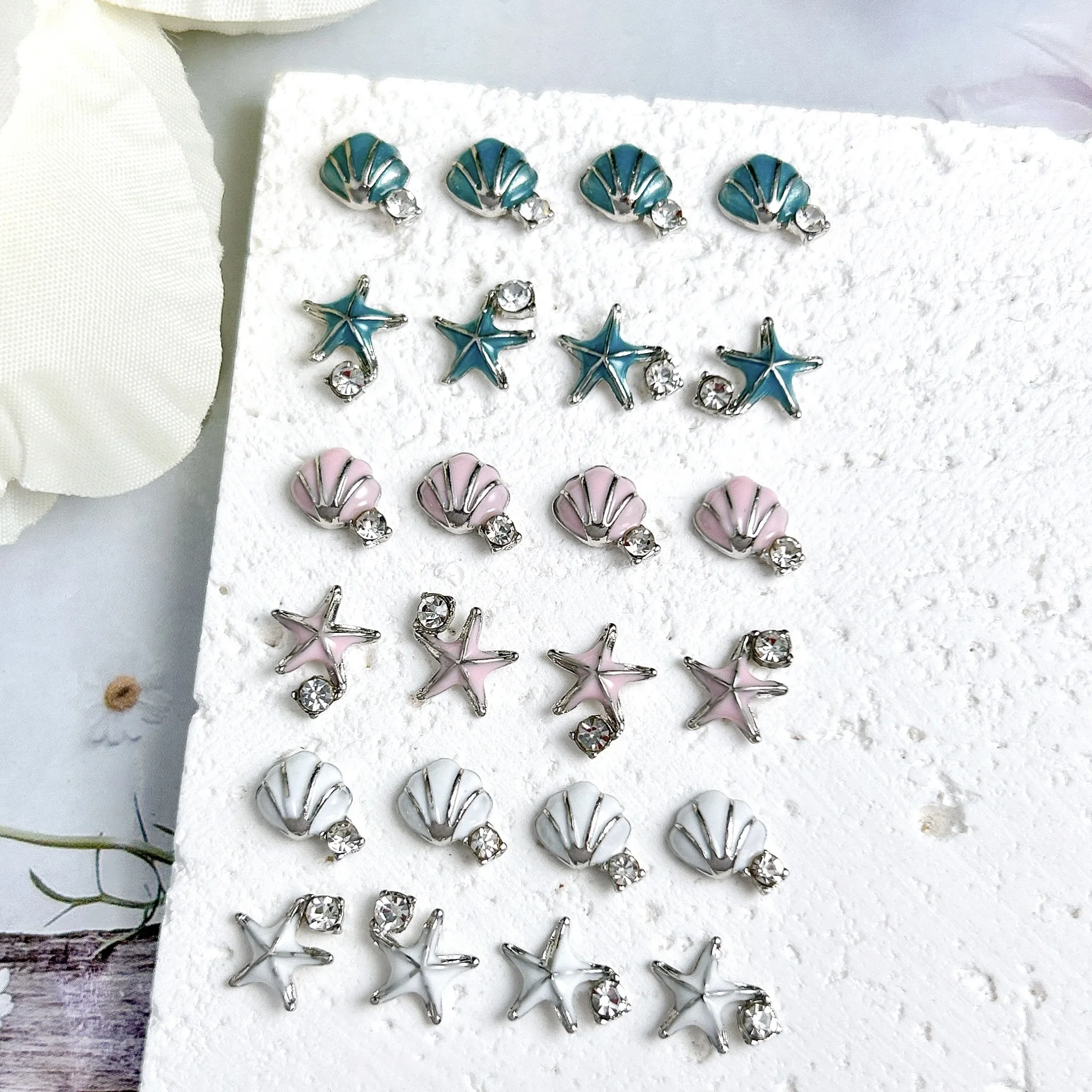 10Pcs Ocean Fantasy Nail Charms - 3D Alloy Starfish & Seashell Rhinestones for Mermaid-Inspired Manicures