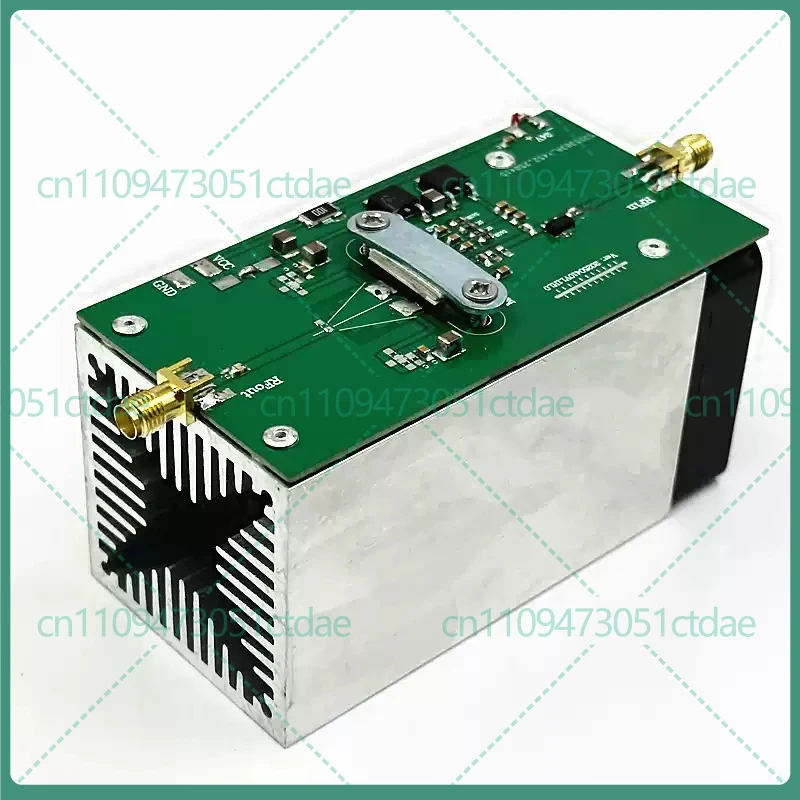 1-2pcs For 2.4-2.5GHz RF power module, 50W output, 32dB gain 2.4GHz high power signal amplification module