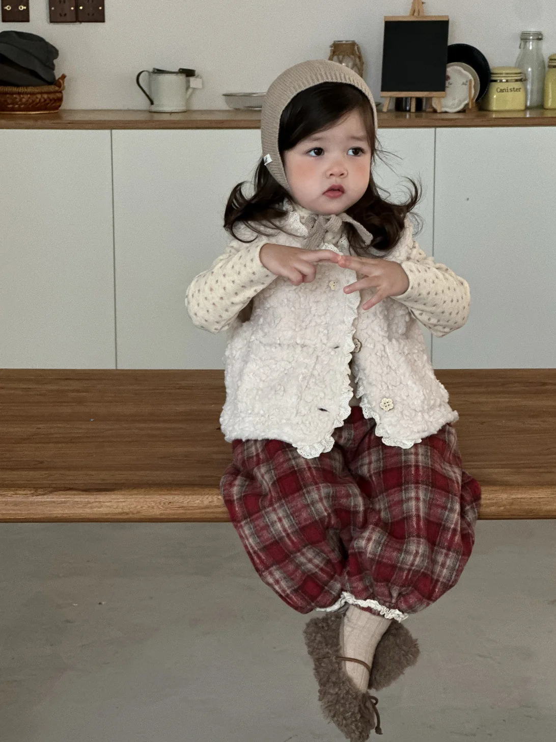 Infant Girls Fleece Vest Cardigan Plus Velvet Thick Toddler Warm Vest Jacket 2025 Winter New Baby Sleeveless Plush Vest Cute